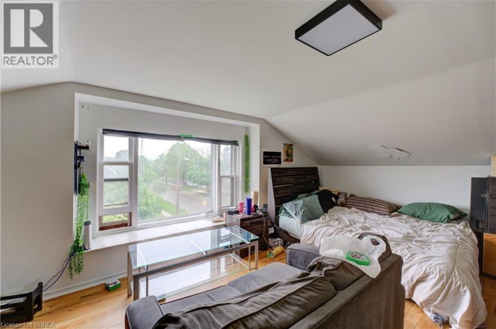 Photo 19 at 220 Nelson Street, Brantford