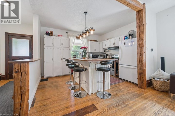 Photo 8 at 100 Barrie Street, Cambridge