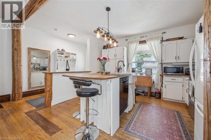 Photo 10 at 100 Barrie Street, Cambridge