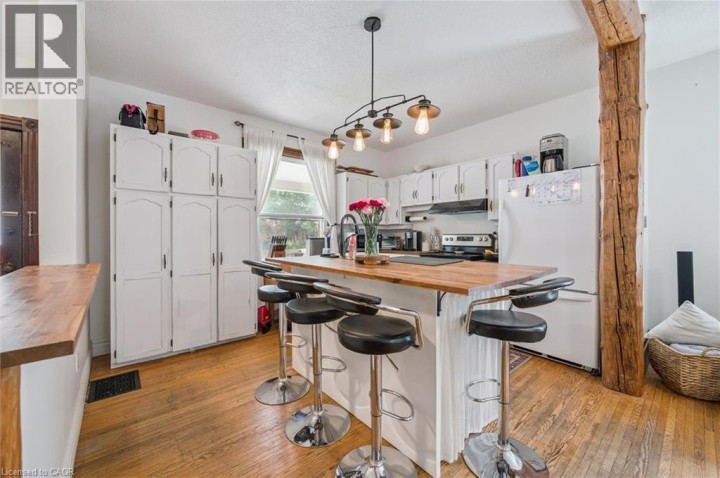 Photo 9 at 100 Barrie Street, Cambridge