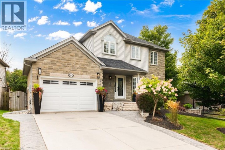 Photo 3 at 144 Endeavour Drive, Cambridge