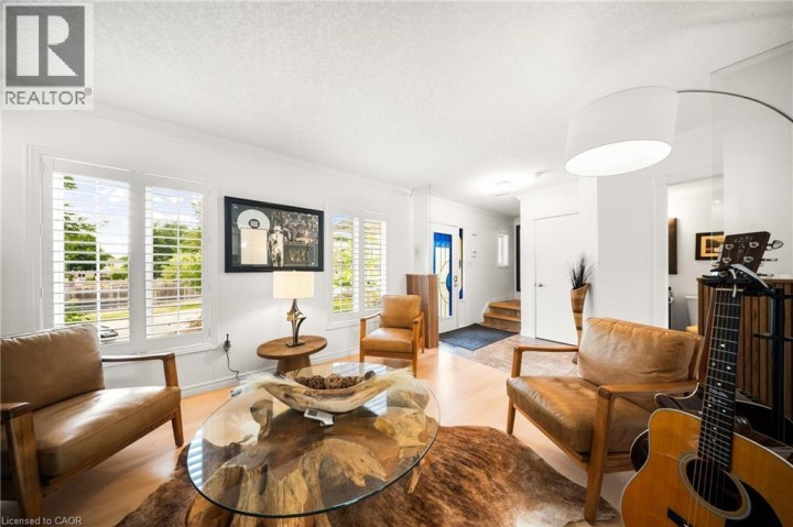 Photo 6 at 144 Endeavour Drive, Cambridge