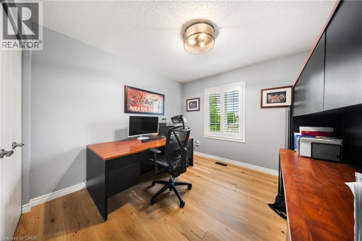 Photo 16 at 144 Endeavour Drive, Cambridge