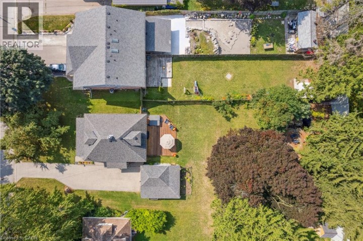 Photo 3 at 310 Kitchener Road, Cambridge