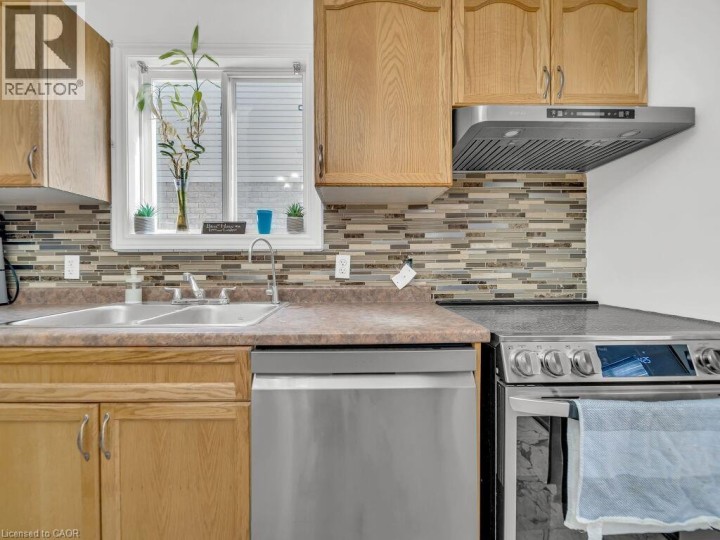 Photo 16 at 538 Alberta Avenue, Woodstock