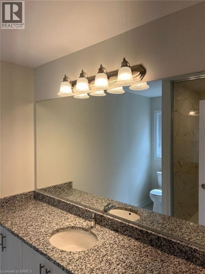 Photo 12 at 44 Eccleston Street, Brantford