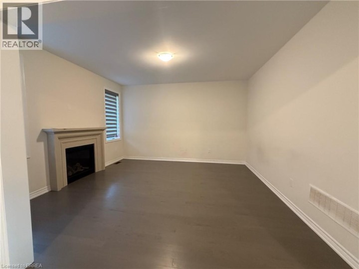 Photo 6 at 44 Eccleston Street, Brantford