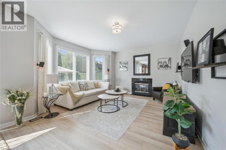 Photo 11 at 79 Zieman Crescent, Cambridge