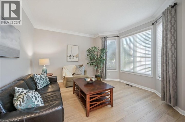 Photo 5 at 79 Zieman Crescent, Cambridge