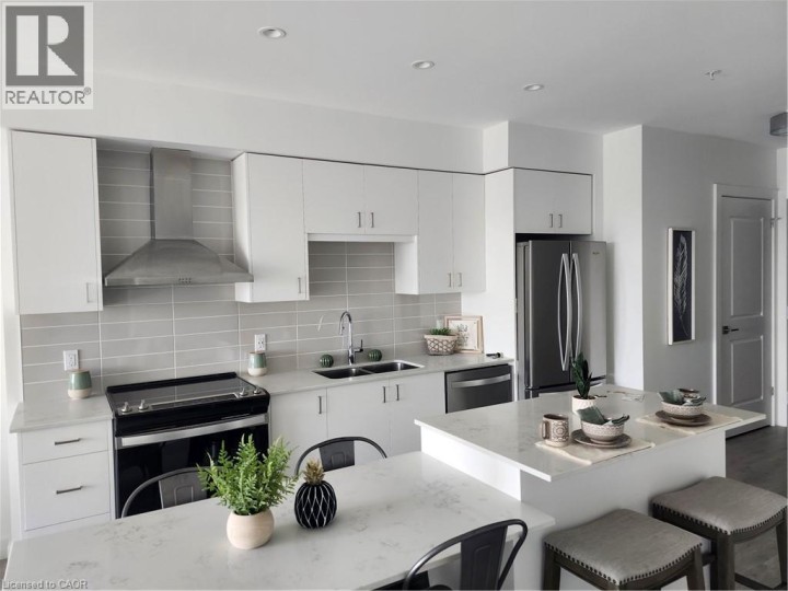 Photo 17 at 15 GLEBE Street 1211, Cambridge