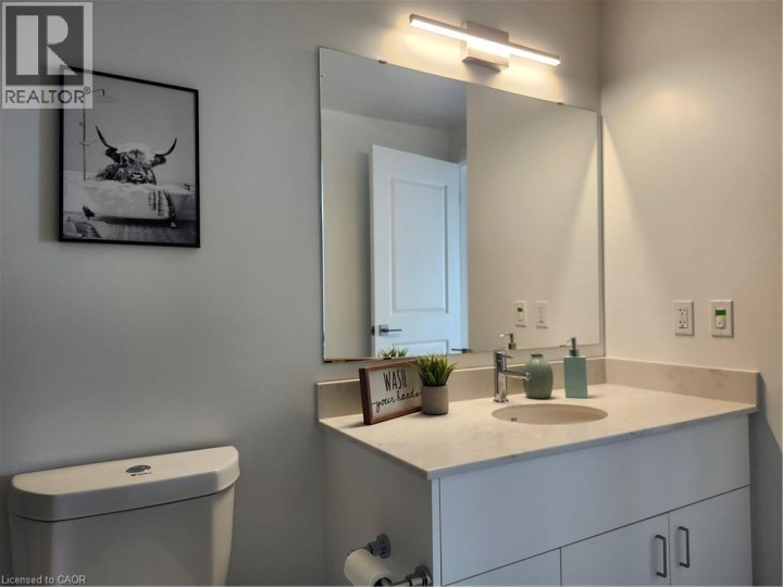 Photo 19 at 15 GLEBE Street 1211, Cambridge