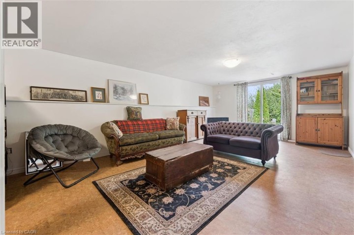 Photo 26 at 31 Saxony Circle, Cambridge