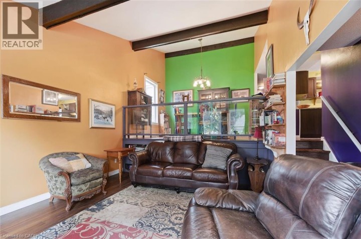 Photo 9 at 31 Saxony Circle, Cambridge