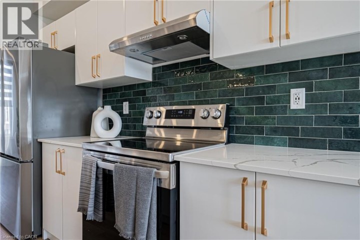 Photo 13 at 155 EQUESTRIAN Way 37, Cambridge