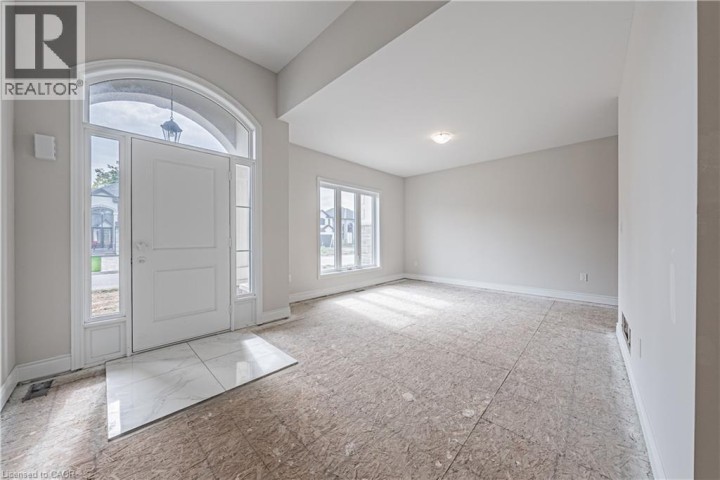 Photo 4 at 60 Cesar Place, Southcote / Duff’s Cors, Ancaster