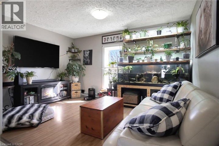 Photo 4 at 17 Shaw Avenue W, Cambridge