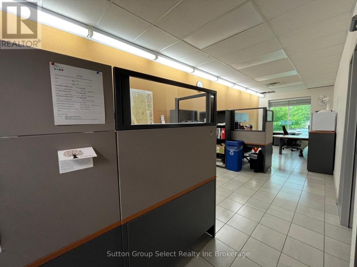 Photo 10 at 143 E Bell Street E, Ingersoll - North, Ingersoll