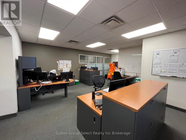Photo 14 at 143 E Bell Street E, Ingersoll - North, Ingersoll
