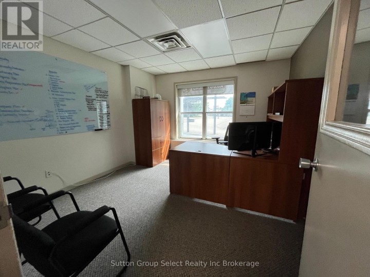 Photo 23 at 143 E Bell Street E, Ingersoll - North, Ingersoll