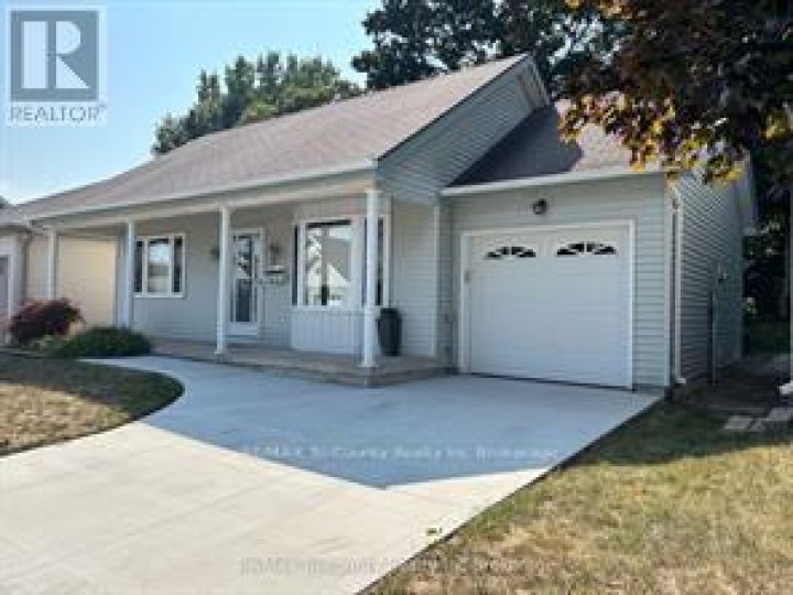 Photo 1 at 18 Wilkins Crescent, Tillsonburg Photo 1 at 18 Wilkins Crescent, Tillsonburg