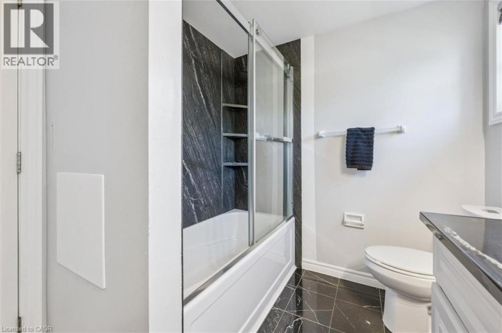 Photo 12 at 158 Barnicke Drive, Cambridge Photo 12 at 158 Barnicke Drive, Cambridge