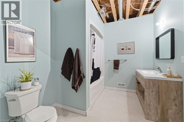 Photo 25 at 126 Shorties Side Road, Norfolk County