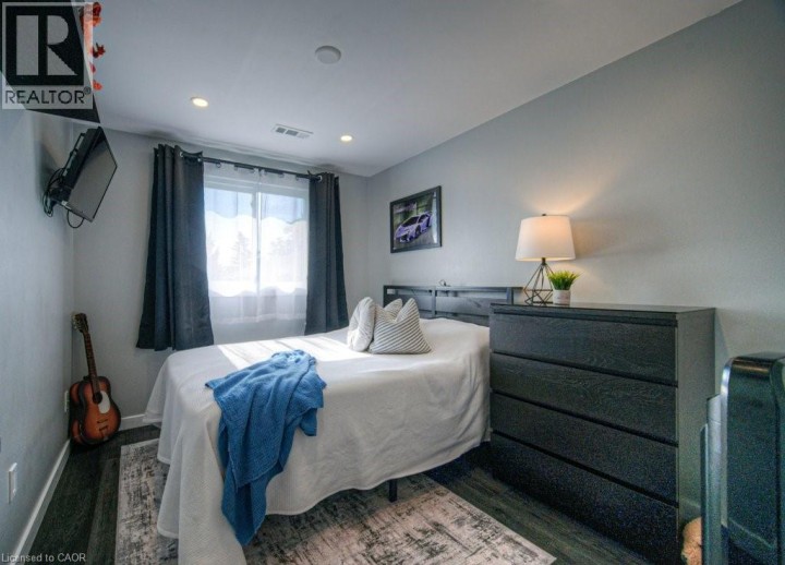 Photo 18 at 65 GLAMIS Road 83, Cambridge