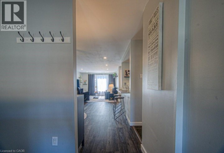 Photo 4 at 65 GLAMIS Road 83, Cambridge