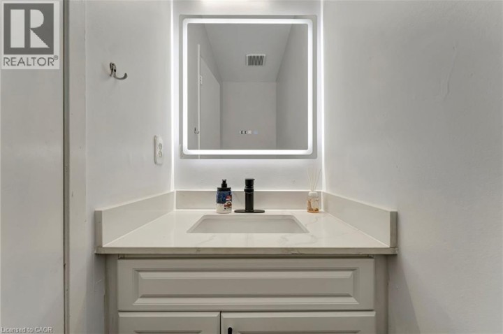 Photo 6 at 175 CEDAR Street 37, Cambridge