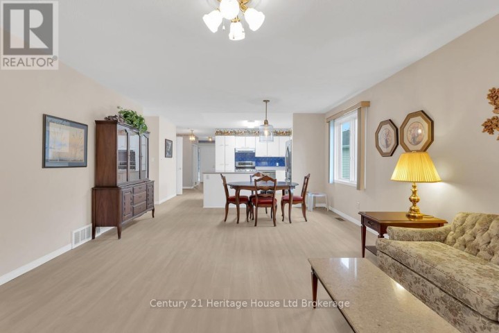 Photo 5 at 14 Mcdonald Court, Tillsonburg Photo 5 at 14 Mcdonald Court, Tillsonburg