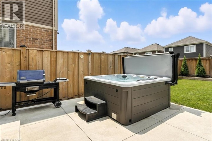 Photo 32 at 504 Equestrian Way, Cambridge