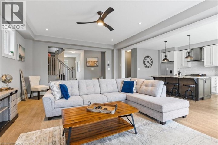 Photo 8 at 504 Equestrian Way, Cambridge