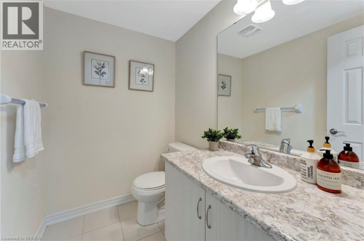 Photo 17 at 755 LINDEN Drive 10, Cambridge