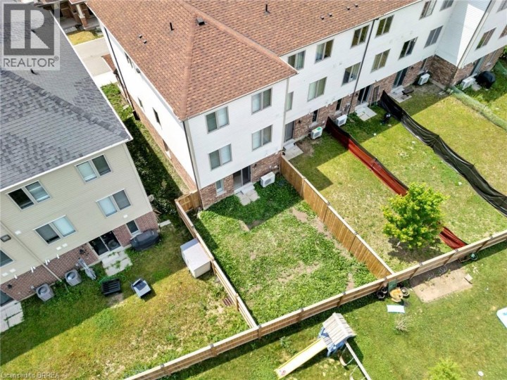 Photo 24 at 755 LINDEN Drive 10, Cambridge