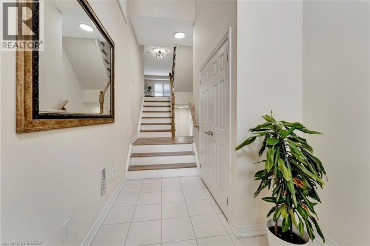 Photo 6 at 755 LINDEN Drive 10, Cambridge