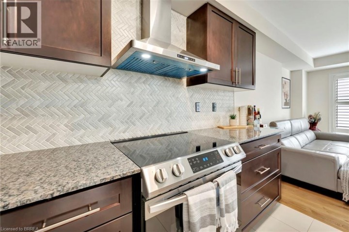 Photo 9 at 755 LINDEN Drive 10, Cambridge