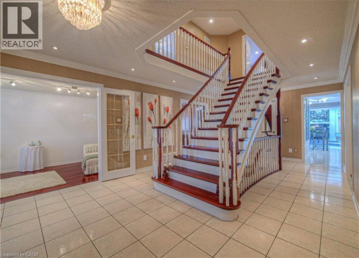 Photo 9 at 6 Osprey Court, Cambridge