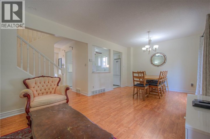 Photo 19 at 15 Glendan Court, Cambridge