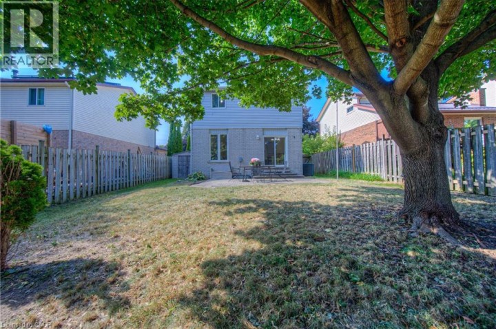 Photo 37 at 15 Glendan Court, Cambridge