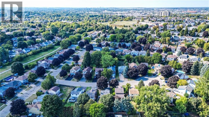 Photo 41 at 15 Glendan Court, Cambridge