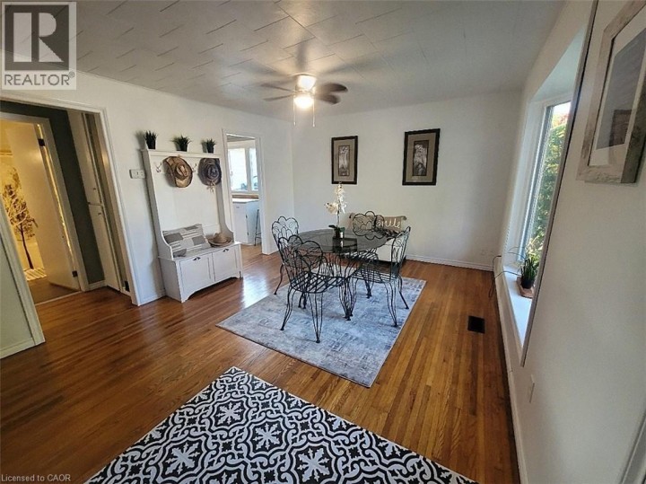 Photo 7 at 146 Whitley Street, Cambridge