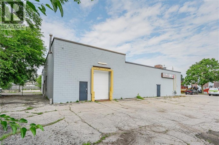 Photo 26 at 8 - 12 & Oxford Street, Cambridge