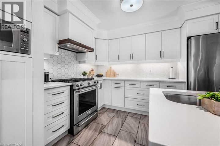 Photo 13 at 635 SAGINAW Parkway 47, Cambridge