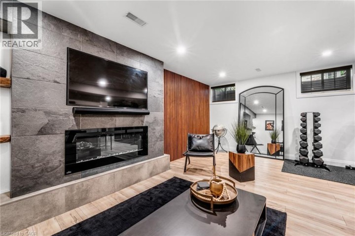 Photo 34 at 635 SAGINAW Parkway 47, Cambridge