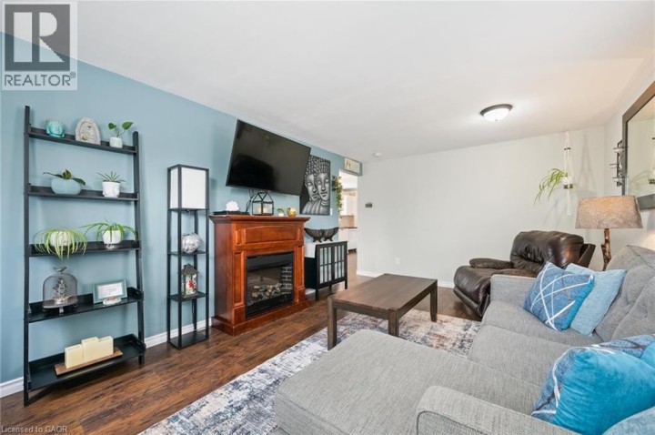 Photo 10 at 26 Chalmers Street S, Cambridge