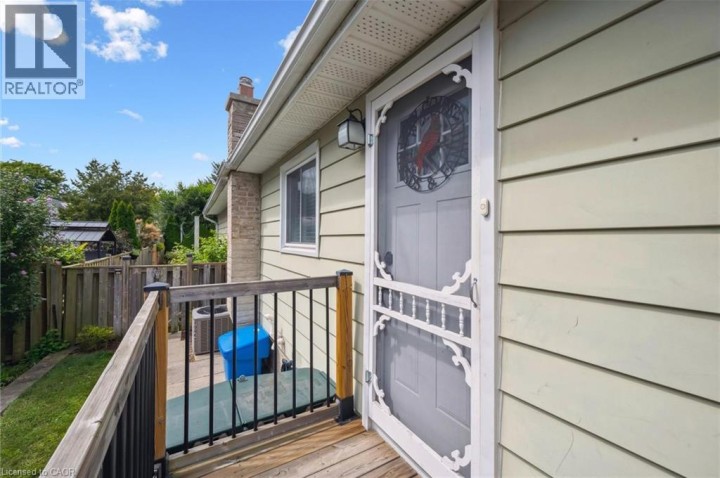 Photo 3 at 26 Chalmers Street S, Cambridge