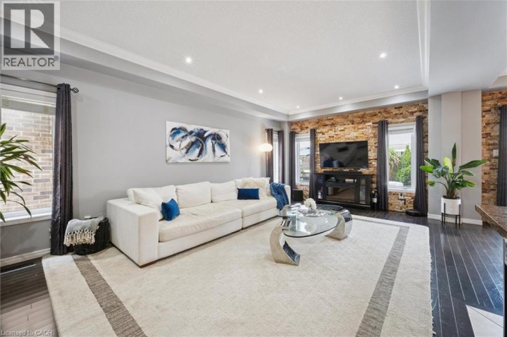 Photo 7 at 267 Hardcastle Drive, Cambridge