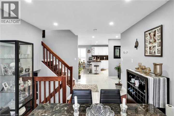 Photo 12 at 52 Dawn Crescent, Cambridge