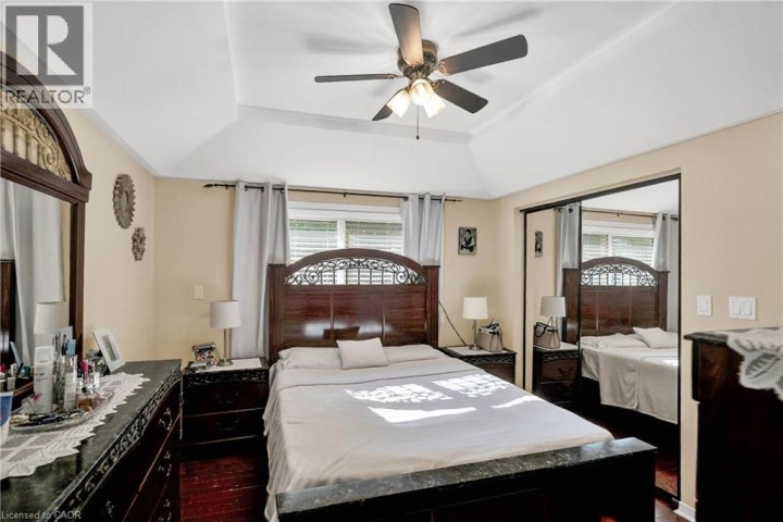 Photo 19 at 52 Dawn Crescent, Cambridge