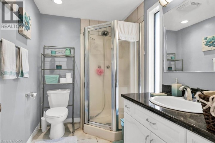 Photo 21 at 52 Dawn Crescent, Cambridge